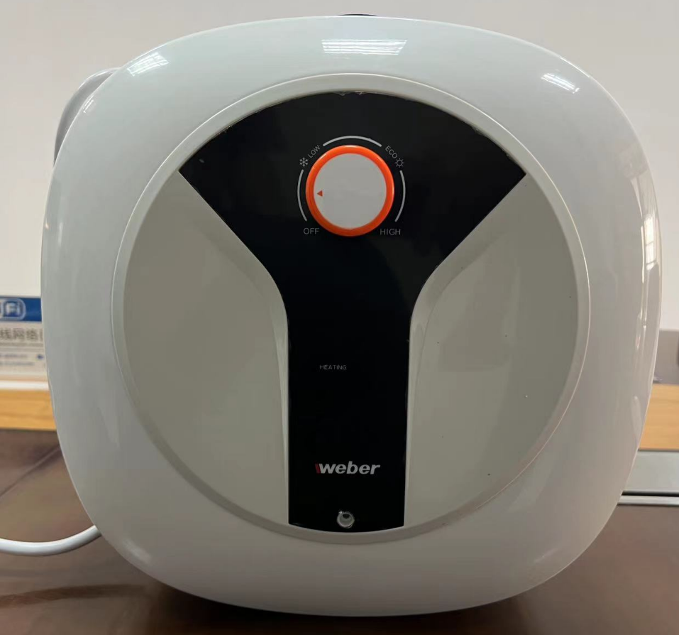 储水式电热水器